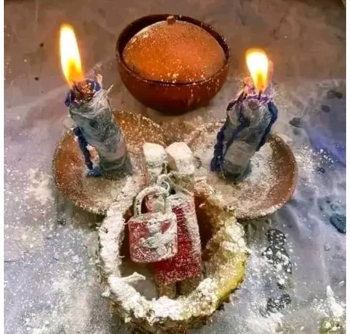 Envoûtement avec cadenas